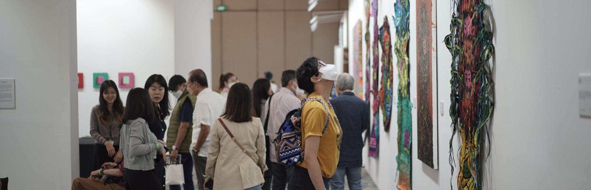 Visitors can explore the captivating public installations at ArtMoments Jakarta 2023. Image courtesy of ArtMoments, 2023.