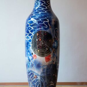 Bui-Cong-Khanh-'After-The-War'-2018,-porcelain-hand-painted-with-gold-113-x-34-cm-Image-from-Artsy