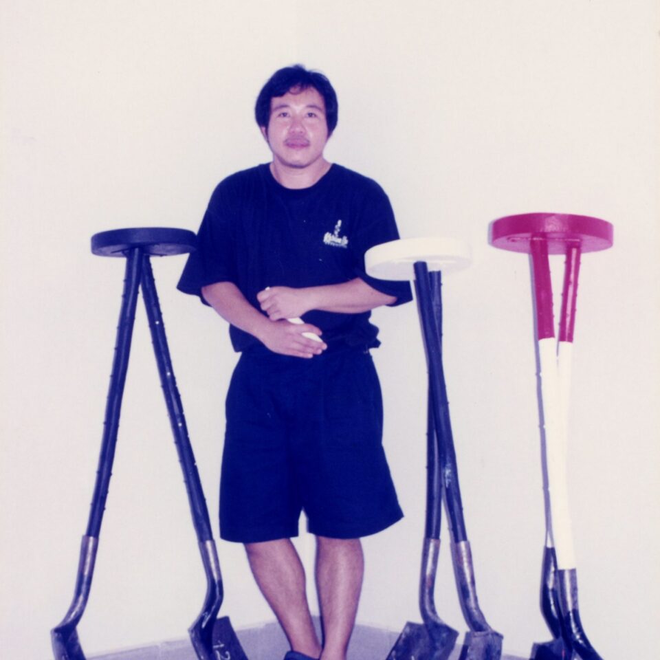 Kamol Phaosavasdi. Profile photo from Asia Art Archive