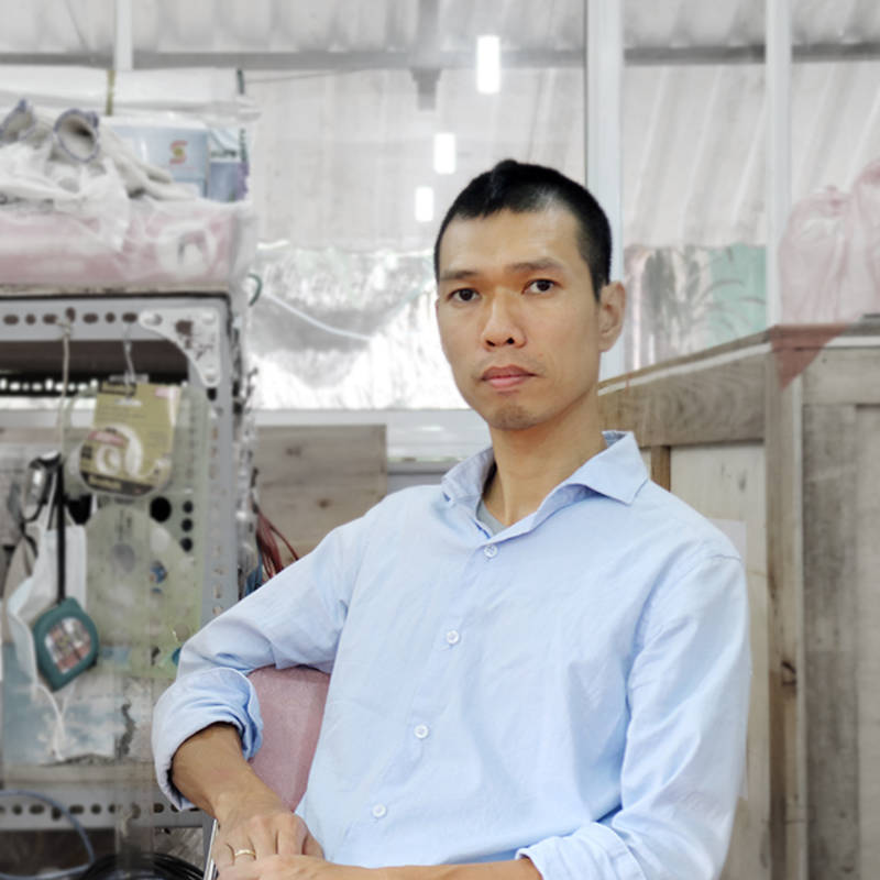 Nguyen-Manh-Hung.-Profile-image-from-Docent-Art-